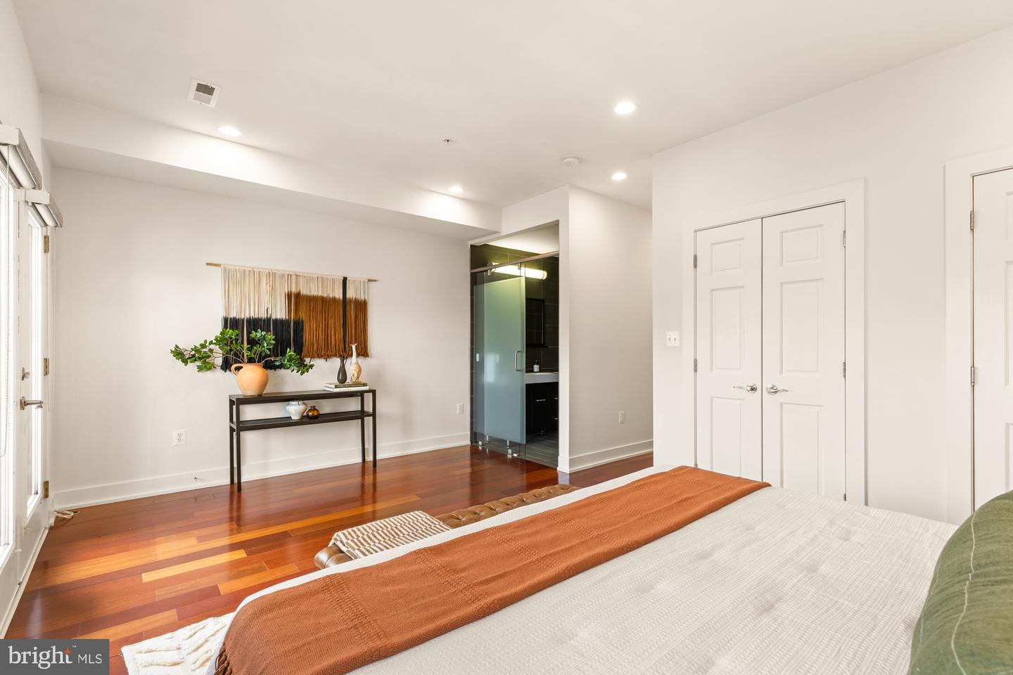 763 MORTON ST NW #3, WASHINGTON, District Of Columbia 20010, 2 Bedrooms Bedrooms, ,2 BathroomsBathrooms,Residential,For sale,763 MORTON ST NW #3,DCDC2195980 MLS # DCDC2195980