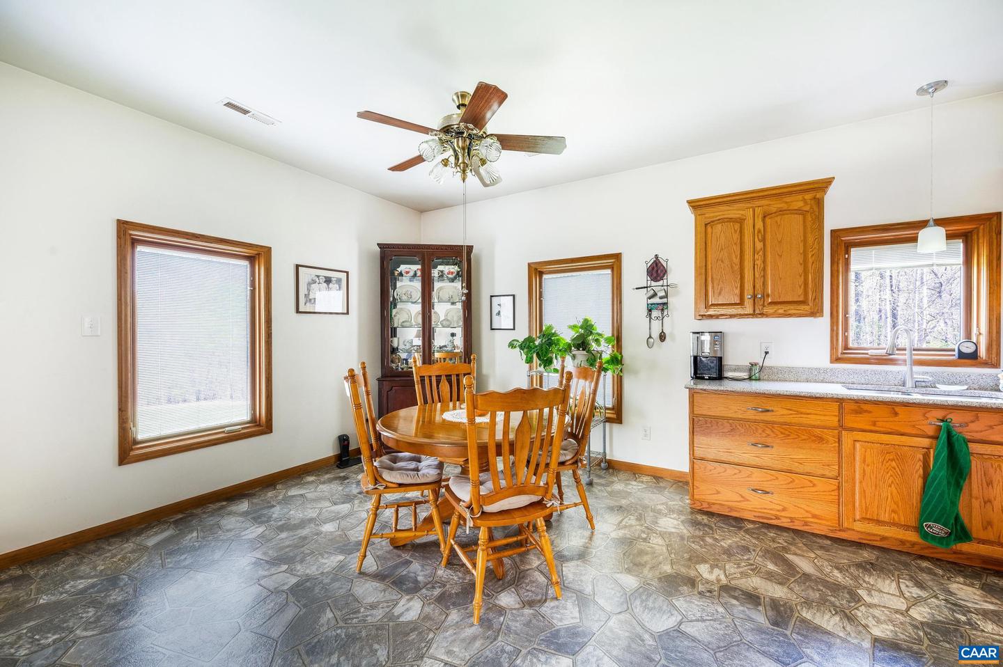 239 LITTLE FARM RD, AMHERST, Virginia 24521, 3 Bedrooms Bedrooms, ,2 BathroomsBathrooms,Residential,For sale,239 LITTLE FARM RD,663300 MLS # 663300