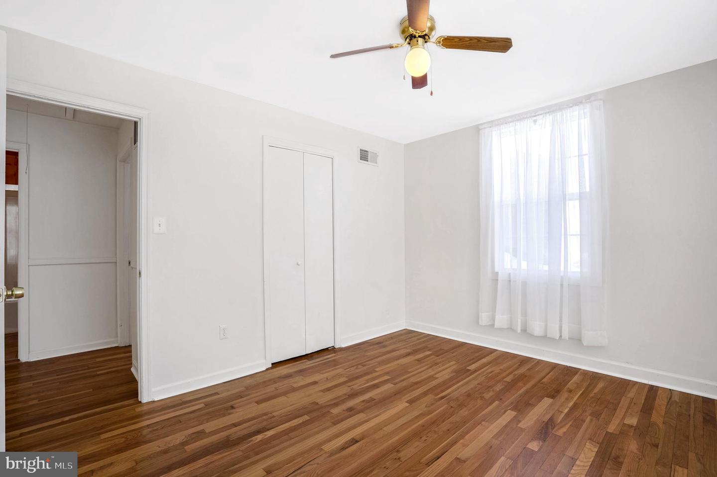 6710 RED JACKET RD, SPRINGFIELD, Virginia 22152, 4 Bedrooms Bedrooms, ,2 BathroomsBathrooms,Residential,For sale,6710 RED JACKET RD,VAFX2234870 MLS # VAFX2234870