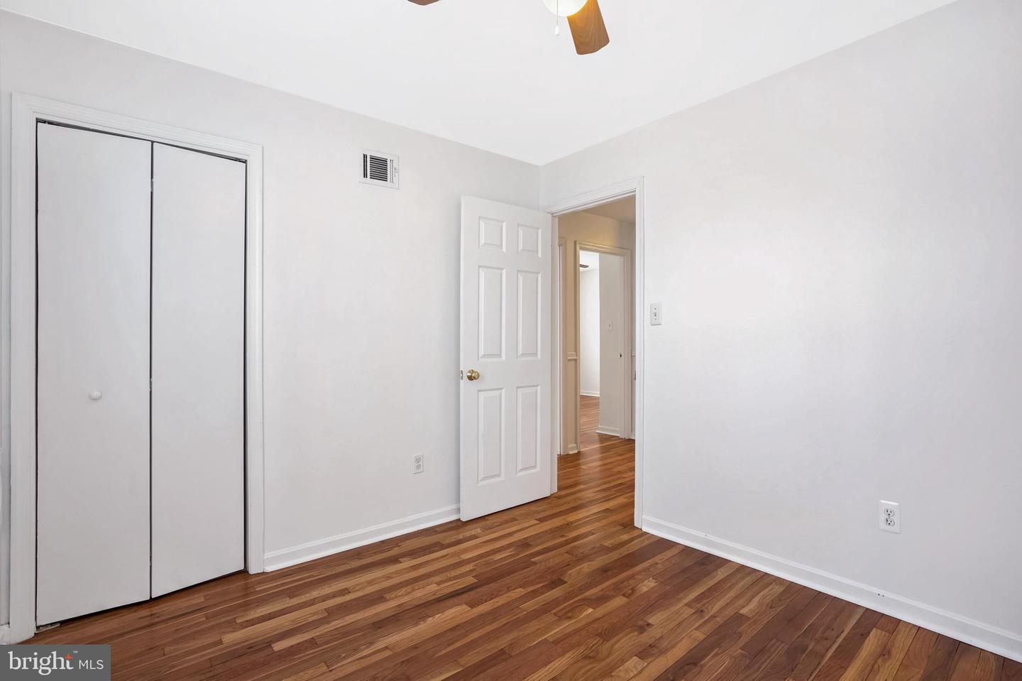 6710 RED JACKET RD, SPRINGFIELD, Virginia 22152, 4 Bedrooms Bedrooms, ,2 BathroomsBathrooms,Residential,For sale,6710 RED JACKET RD,VAFX2234870 MLS # VAFX2234870
