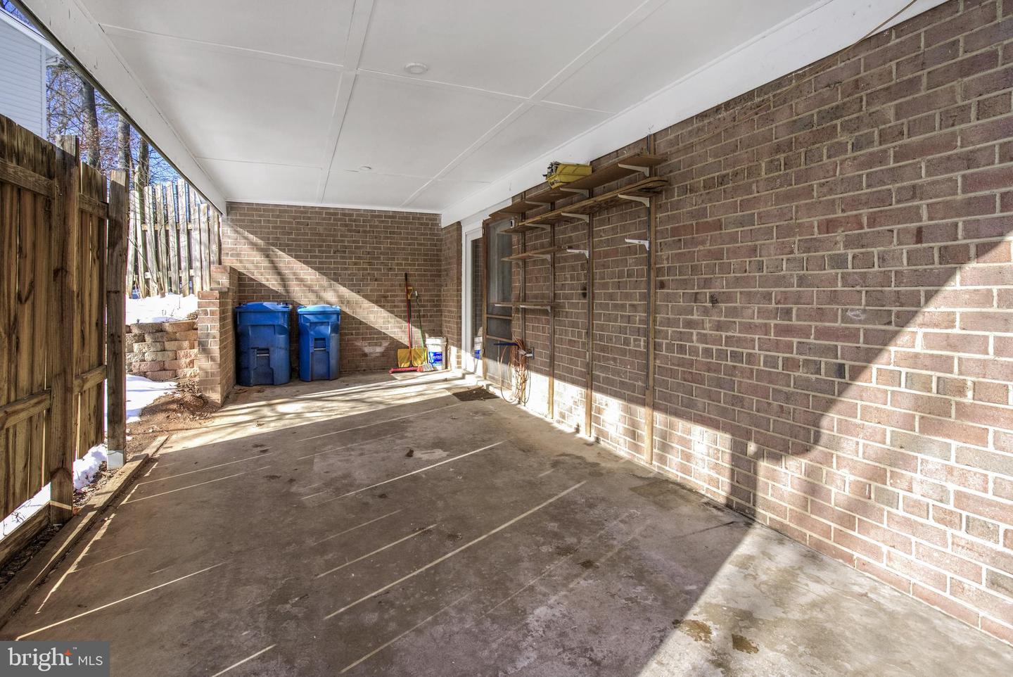 6710 RED JACKET RD, SPRINGFIELD, Virginia 22152, 4 Bedrooms Bedrooms, ,2 BathroomsBathrooms,Residential,For sale,6710 RED JACKET RD,VAFX2234870 MLS # VAFX2234870