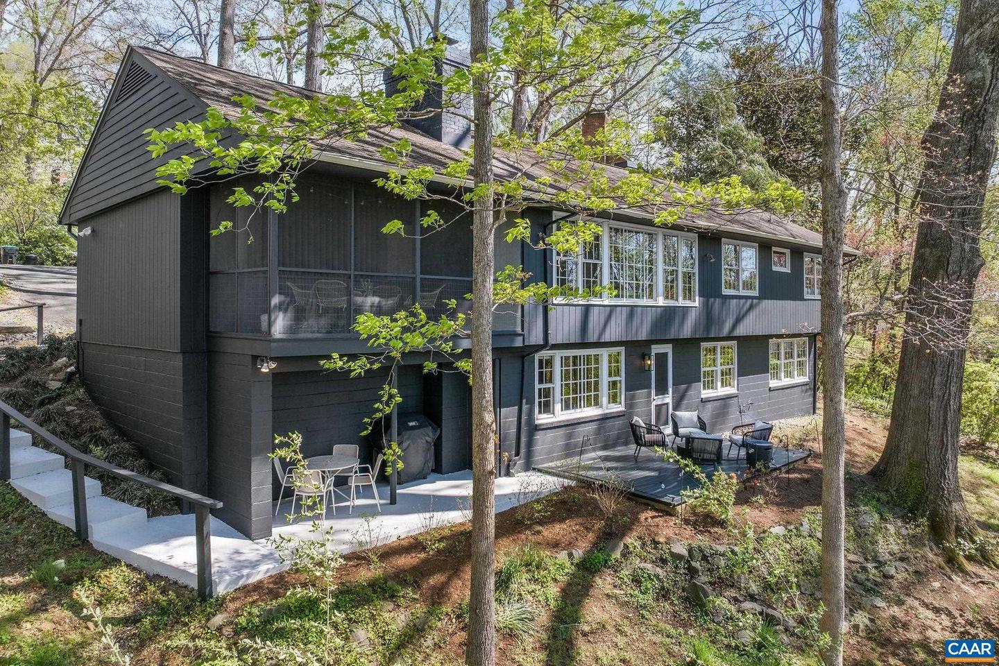 2621 JEFFERSON PARK CIR, CHARLOTTESVILLE, Virginia 22903, 5 Bedrooms Bedrooms, ,2 BathroomsBathrooms,Residential,For sale,2621 JEFFERSON PARK CIR,663320 MLS # 663320