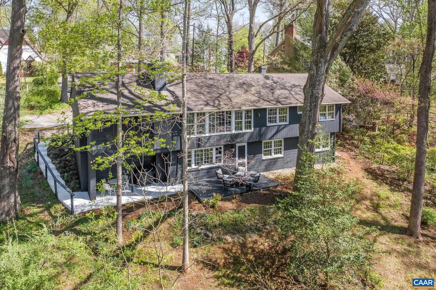 2621 JEFFERSON PARK CIR, CHARLOTTESVILLE, Virginia 22903, 5 Bedrooms Bedrooms, ,2 BathroomsBathrooms,Residential,For sale,2621 JEFFERSON PARK CIR,663320 MLS # 663320