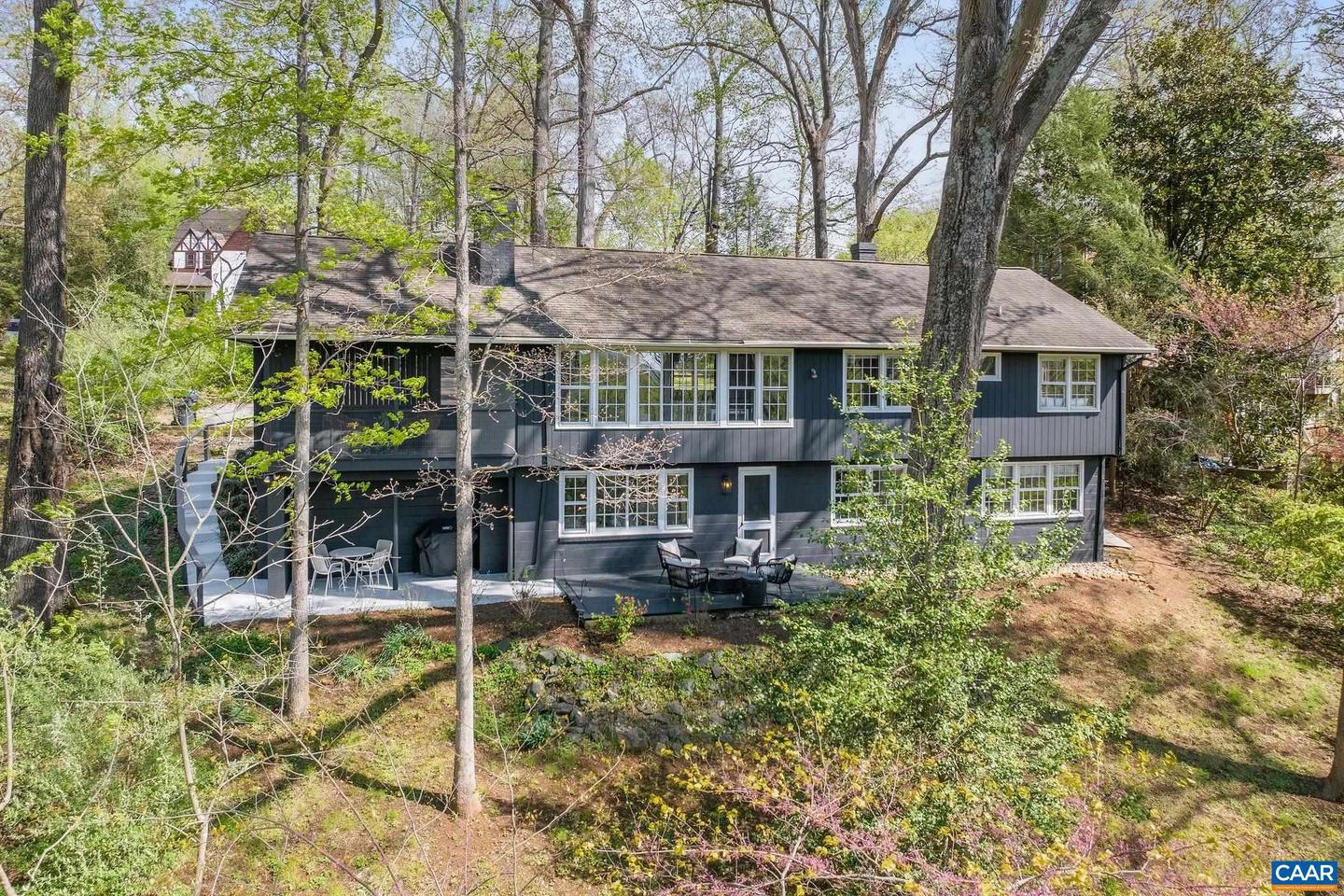 2621 JEFFERSON PARK CIR, CHARLOTTESVILLE, Virginia 22903, 5 Bedrooms Bedrooms, ,2 BathroomsBathrooms,Residential,For sale,2621 JEFFERSON PARK CIR,663320 MLS # 663320
