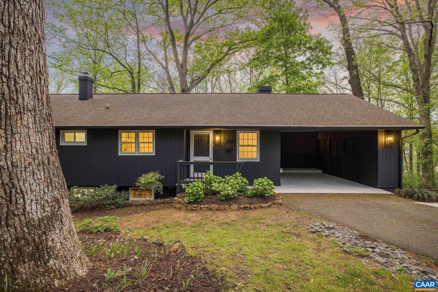 2621 JEFFERSON PARK CIR, CHARLOTTESVILLE, Virginia 22903, 5 Bedrooms Bedrooms, ,2 BathroomsBathrooms,Residential,For sale,2621 JEFFERSON PARK CIR,663320 MLS # 663320