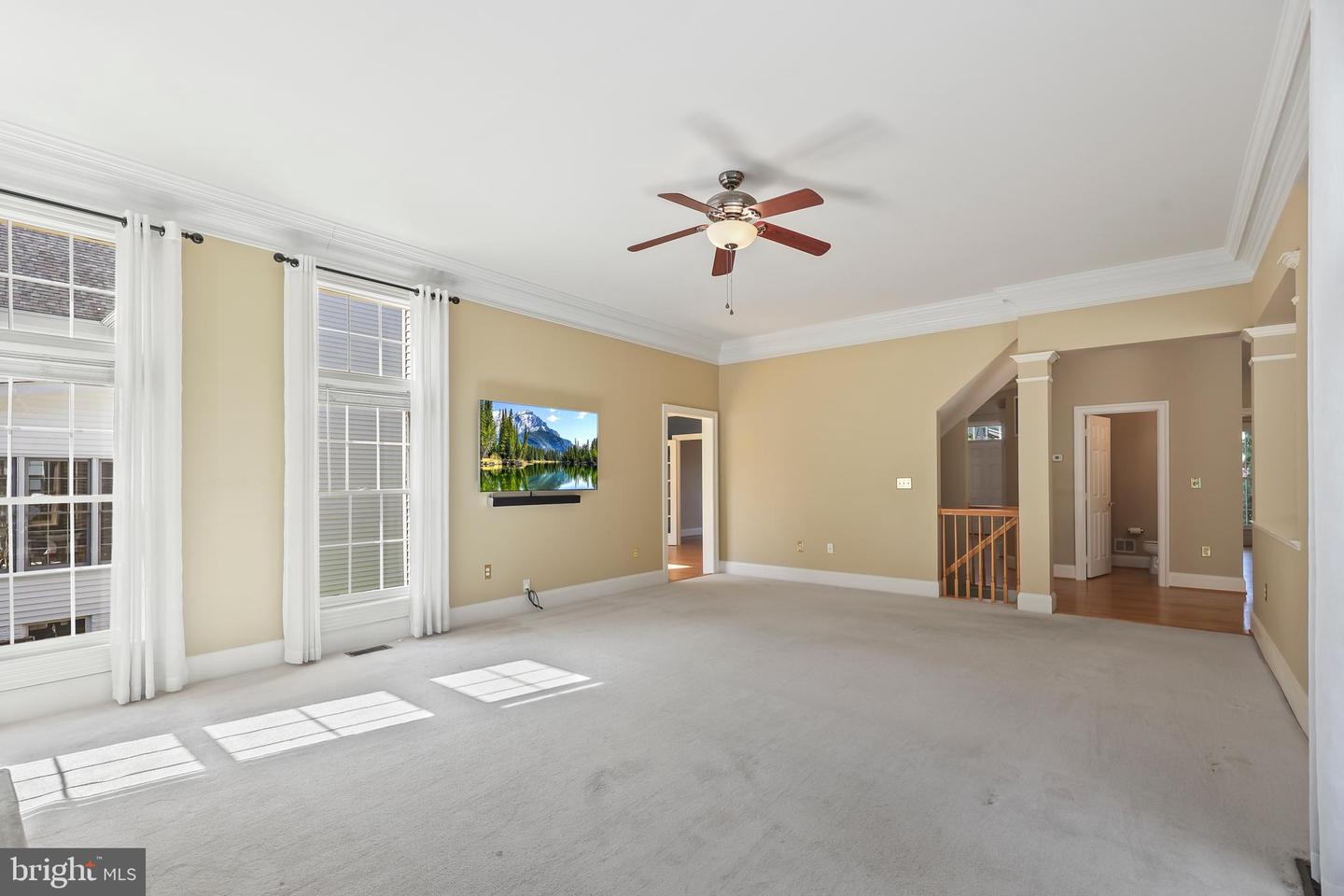 8849 BROWN THRASHER CT, GAINESVILLE, Virginia 20155, 4 Bedrooms Bedrooms, ,4 BathroomsBathrooms,Residential,For sale,8849 BROWN THRASHER CT,VAPW2092246 MLS # VAPW2092246