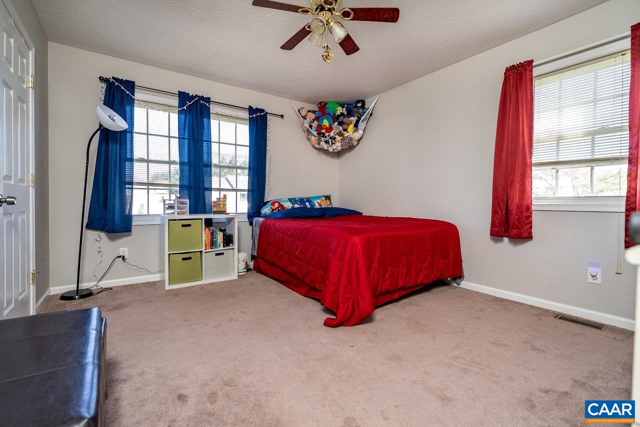 11 FALCON LN, WEYERS CAVE, Virginia 24486, 3 Bedrooms Bedrooms, ,2 BathroomsBathrooms,Residential,For sale,11 FALCON LN,663309 MLS # 663309