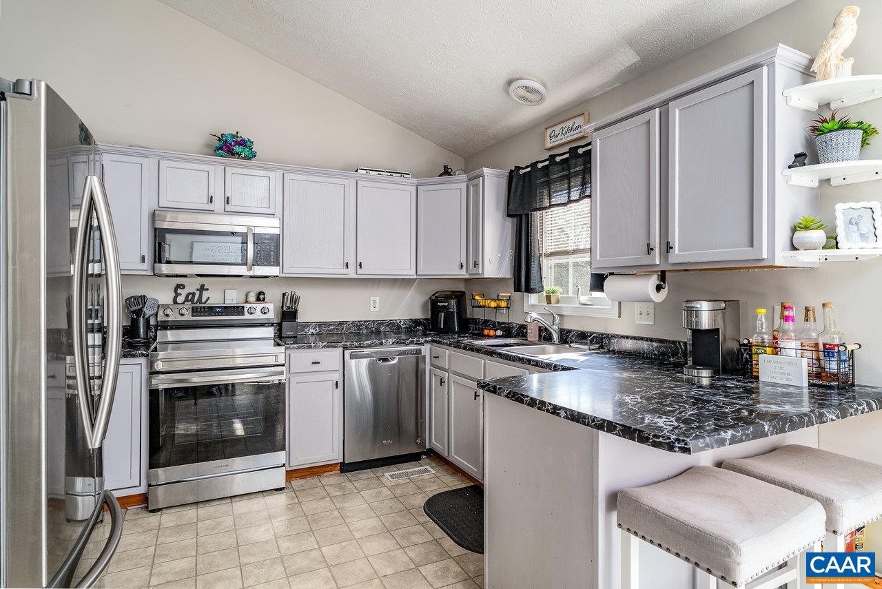 11 FALCON LN, WEYERS CAVE, Virginia 24486, 3 Bedrooms Bedrooms, ,2 BathroomsBathrooms,Residential,For sale,11 FALCON LN,663309 MLS # 663309