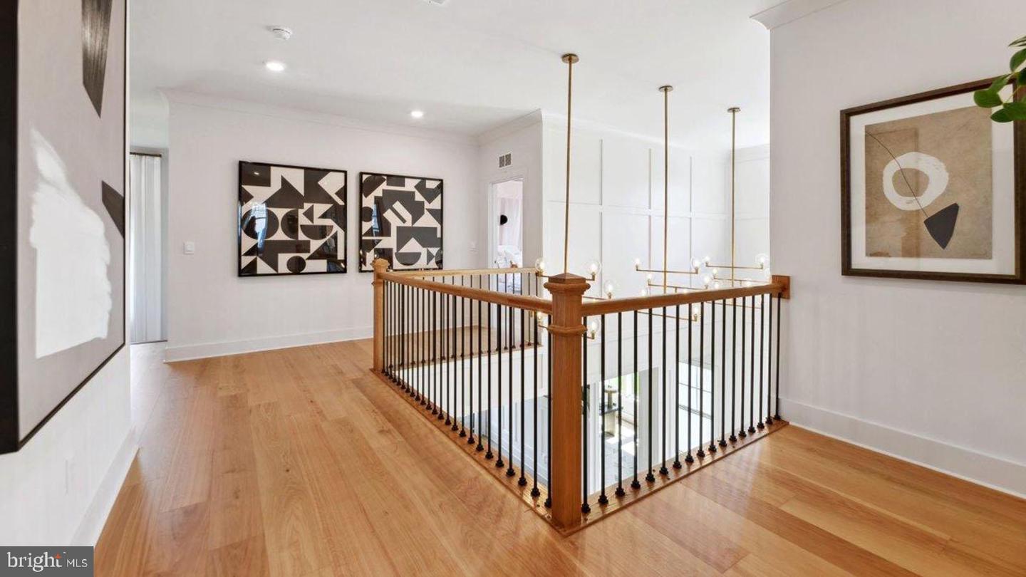 8260 COLLING MANOR CT, ALEXANDRIA, Virginia 22308, 6 Bedrooms Bedrooms, ,6 BathroomsBathrooms,Residential,For sale,8260 COLLING MANOR CT,VAFX2234924 MLS # VAFX2234924