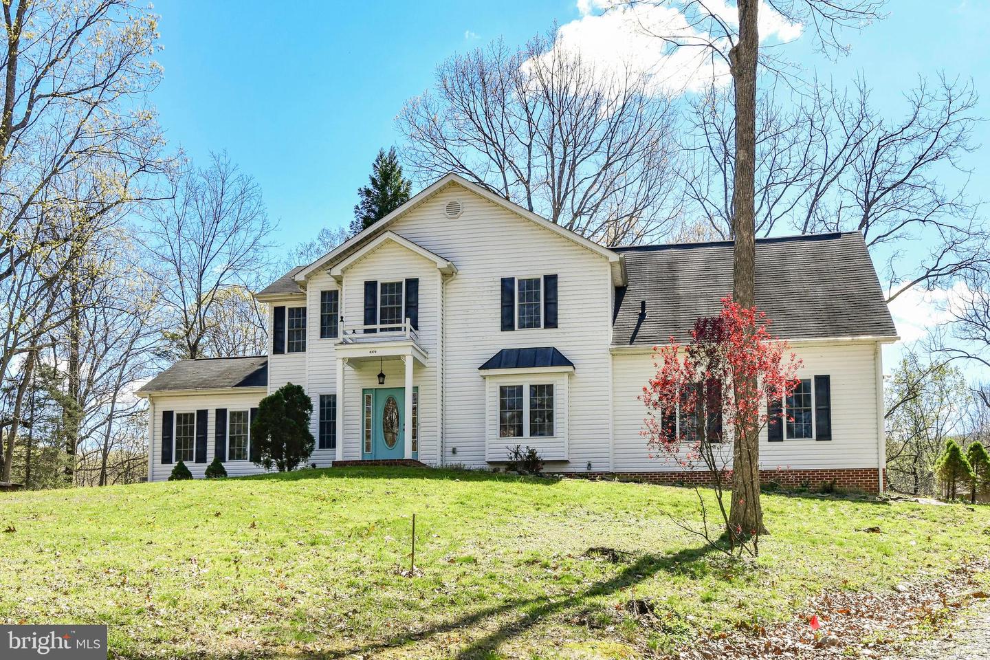 8370 STONEWALL JACKSON HWY, FRONT ROYAL, Virginia 22630, 4 Bedrooms Bedrooms, ,3 BathroomsBathrooms,Residential,For sale,8370 STONEWALL JACKSON HWY,VAWR2010922 MLS # VAWR2010922