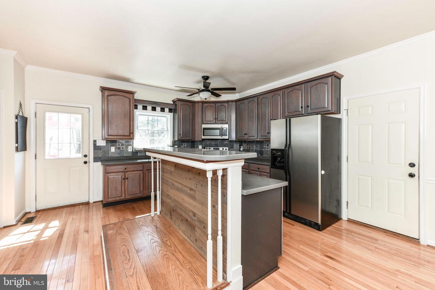 8370 STONEWALL JACKSON HWY, FRONT ROYAL, Virginia 22630, 4 Bedrooms Bedrooms, ,3 BathroomsBathrooms,Residential,For sale,8370 STONEWALL JACKSON HWY,VAWR2010922 MLS # VAWR2010922