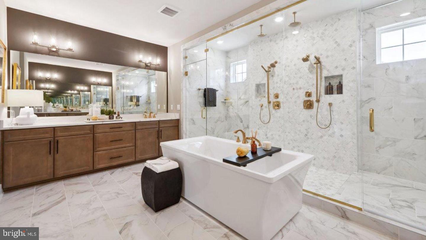 8268 COLLING MANOR CT, ALEXANDRIA, Virginia 22308, 6 Bedrooms Bedrooms, ,6 BathroomsBathrooms,Residential,For sale,8268 COLLING MANOR CT,VAFX2234960 MLS # VAFX2234960