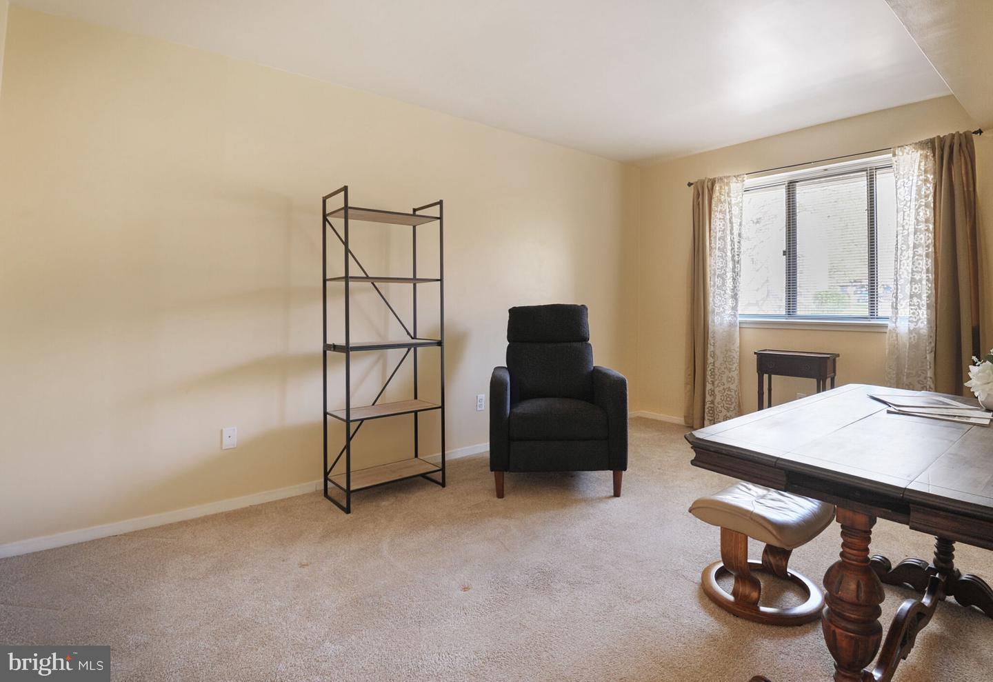 1675 PARKCREST CIR #4E/300, RESTON, Virginia 20190, 2 Bedrooms Bedrooms, ,1 BathroomBathrooms,Residential,For sale,1675 PARKCREST CIR #4E/300,VAFX2226184 MLS # VAFX2226184