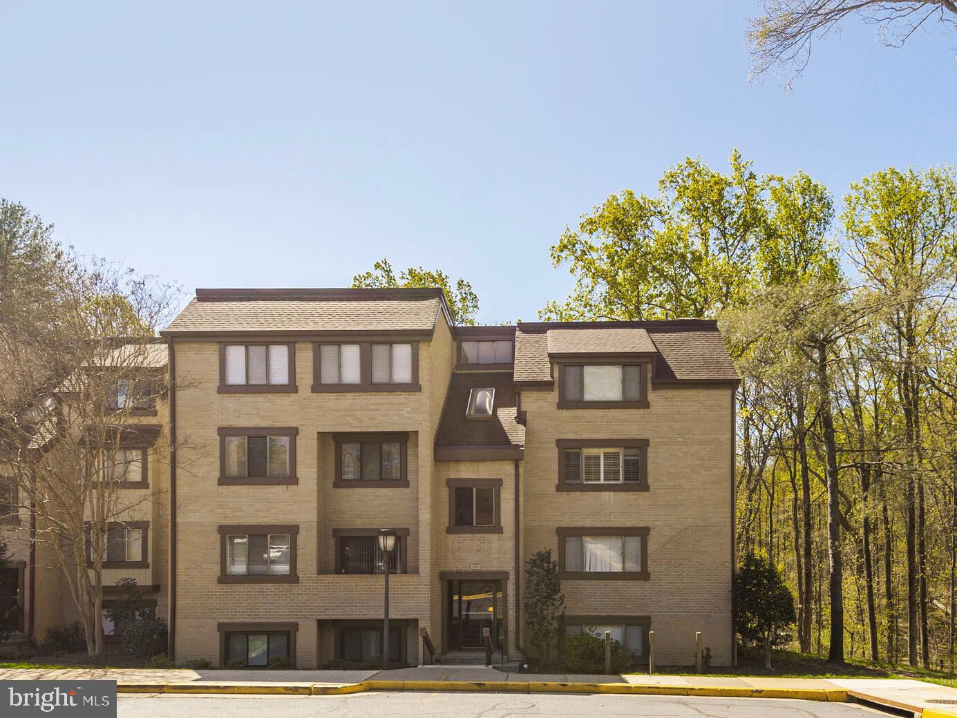1675 PARKCREST CIR #4E/300, RESTON, Virginia 20190, 2 Bedrooms Bedrooms, ,1 BathroomBathrooms,Residential,For sale,1675 PARKCREST CIR #4E/300,VAFX2226184 MLS # VAFX2226184