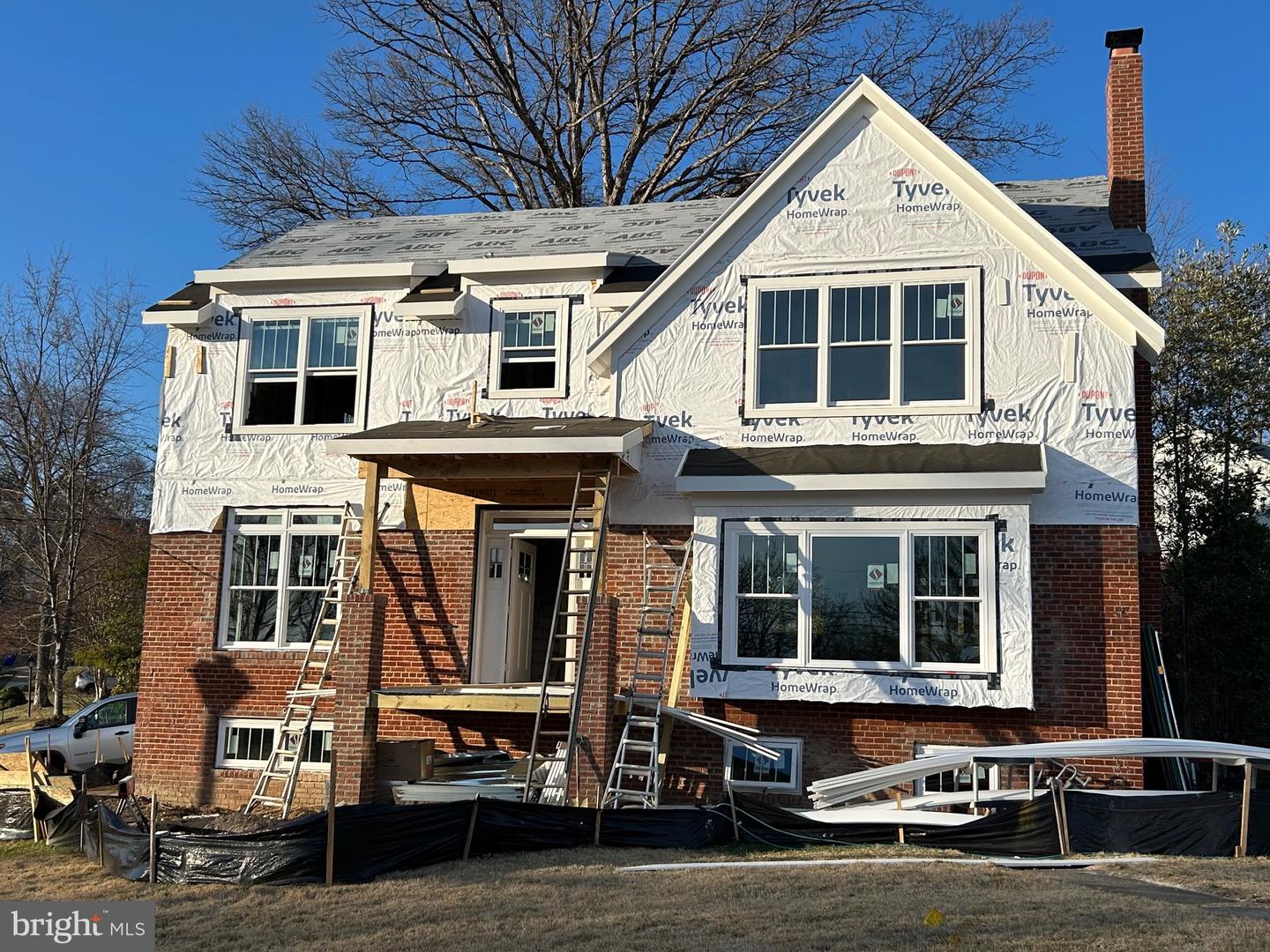 2100 PATRICK HENRY DR, ARLINGTON, Virginia 22205, 5 Bedrooms Bedrooms, ,3 BathroomsBathrooms,Residential,For sale,2100 PATRICK HENRY DR,VAAR2054350 MLS # VAAR2054350