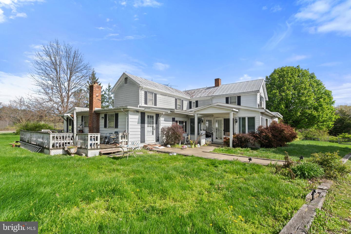 11700 ROGUES RD, MIDLAND, Virginia 22728, 5 Bedrooms Bedrooms, ,3 BathroomsBathrooms,Residential,For sale,11700 ROGUES RD,VAFQ2015822 MLS # VAFQ2015822