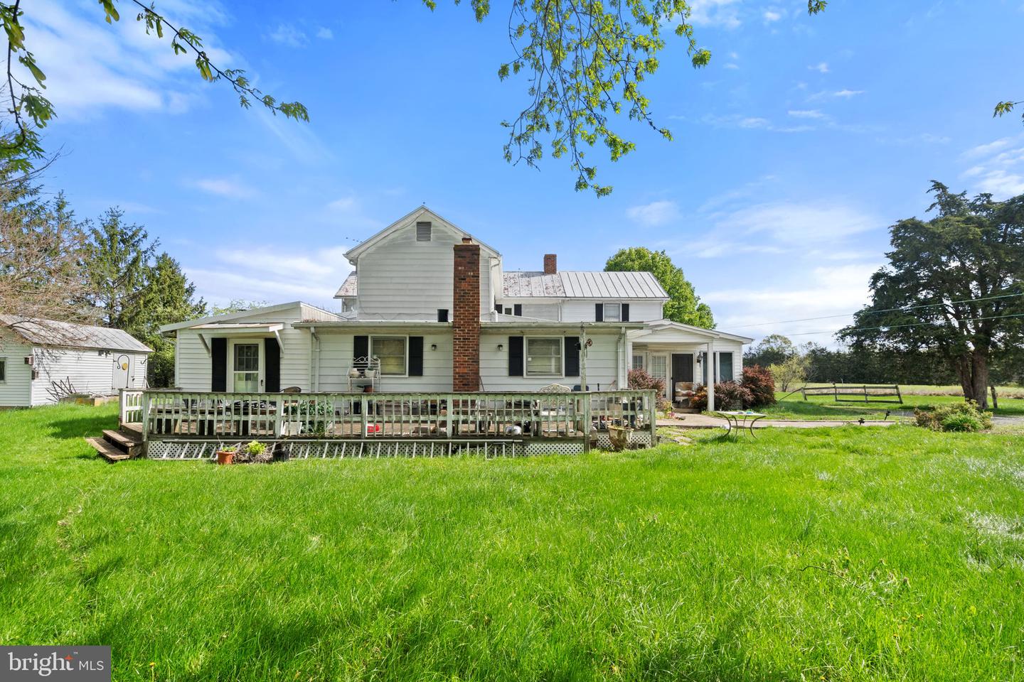 11700 ROGUES RD, MIDLAND, Virginia 22728, 5 Bedrooms Bedrooms, ,3 BathroomsBathrooms,Residential,For sale,11700 ROGUES RD,VAFQ2015822 MLS # VAFQ2015822