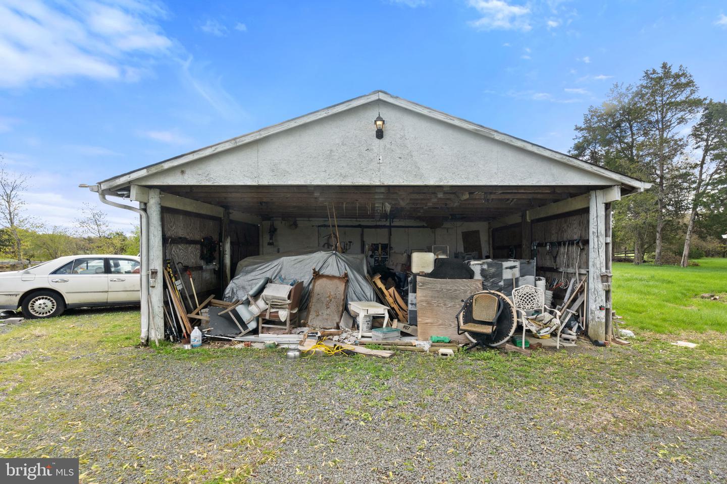 11700 ROGUES RD, MIDLAND, Virginia 22728, 5 Bedrooms Bedrooms, ,3 BathroomsBathrooms,Residential,For sale,11700 ROGUES RD,VAFQ2015822 MLS # VAFQ2015822