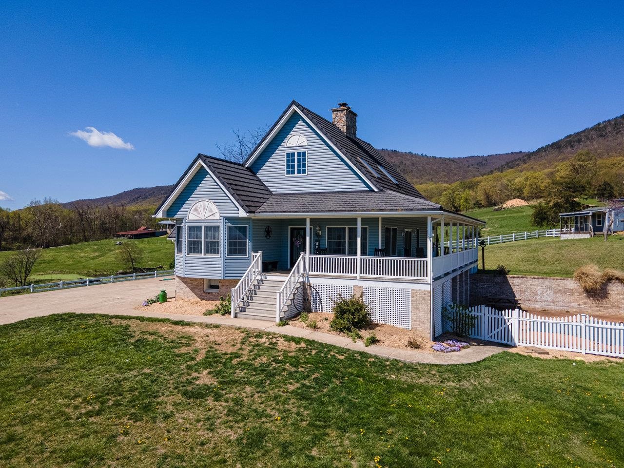 796 BATTLECREEK RD, STANLEY, Virginia 22851, 3 Bedrooms Bedrooms, ,3 BathroomsBathrooms,Residential,796 BATTLECREEK RD,663347 MLS # 663347