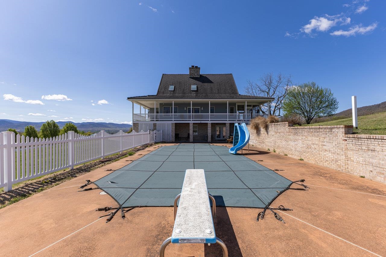 796 BATTLECREEK RD, STANLEY, Virginia 22851, 3 Bedrooms Bedrooms, ,3 BathroomsBathrooms,Residential,796 BATTLECREEK RD,663347 MLS # 663347