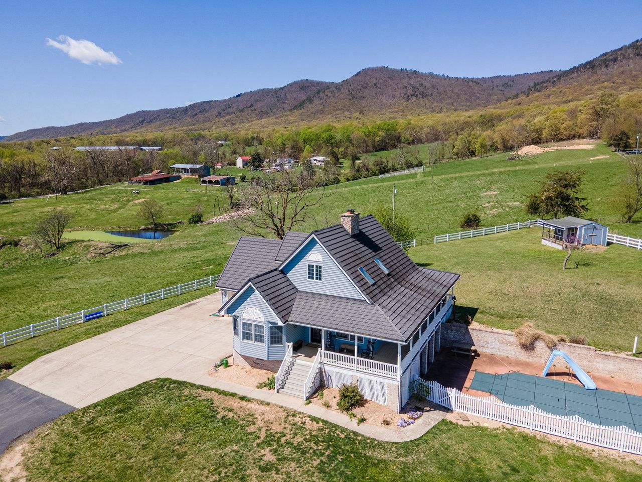 796 BATTLECREEK RD, STANLEY, Virginia 22851, 3 Bedrooms Bedrooms, ,3 BathroomsBathrooms,Residential,796 BATTLECREEK RD,663347 MLS # 663347