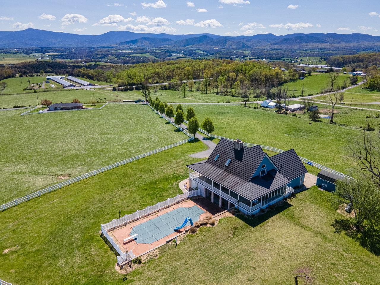 796 BATTLECREEK RD, STANLEY, Virginia 22851, 3 Bedrooms Bedrooms, ,3 BathroomsBathrooms,Residential,796 BATTLECREEK RD,663347 MLS # 663347