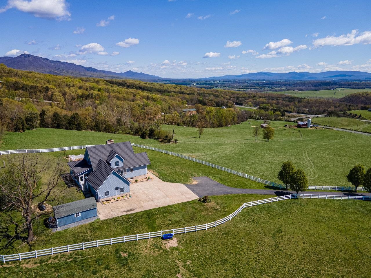 796 BATTLECREEK RD, STANLEY, Virginia 22851, 3 Bedrooms Bedrooms, ,3 BathroomsBathrooms,Residential,796 BATTLECREEK RD,663347 MLS # 663347