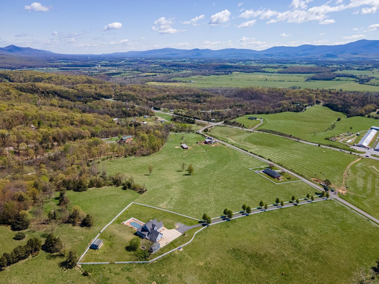 796 BATTLECREEK RD, STANLEY, Virginia 22851, 3 Bedrooms Bedrooms, ,3 BathroomsBathrooms,Residential,796 BATTLECREEK RD,663347 MLS # 663347