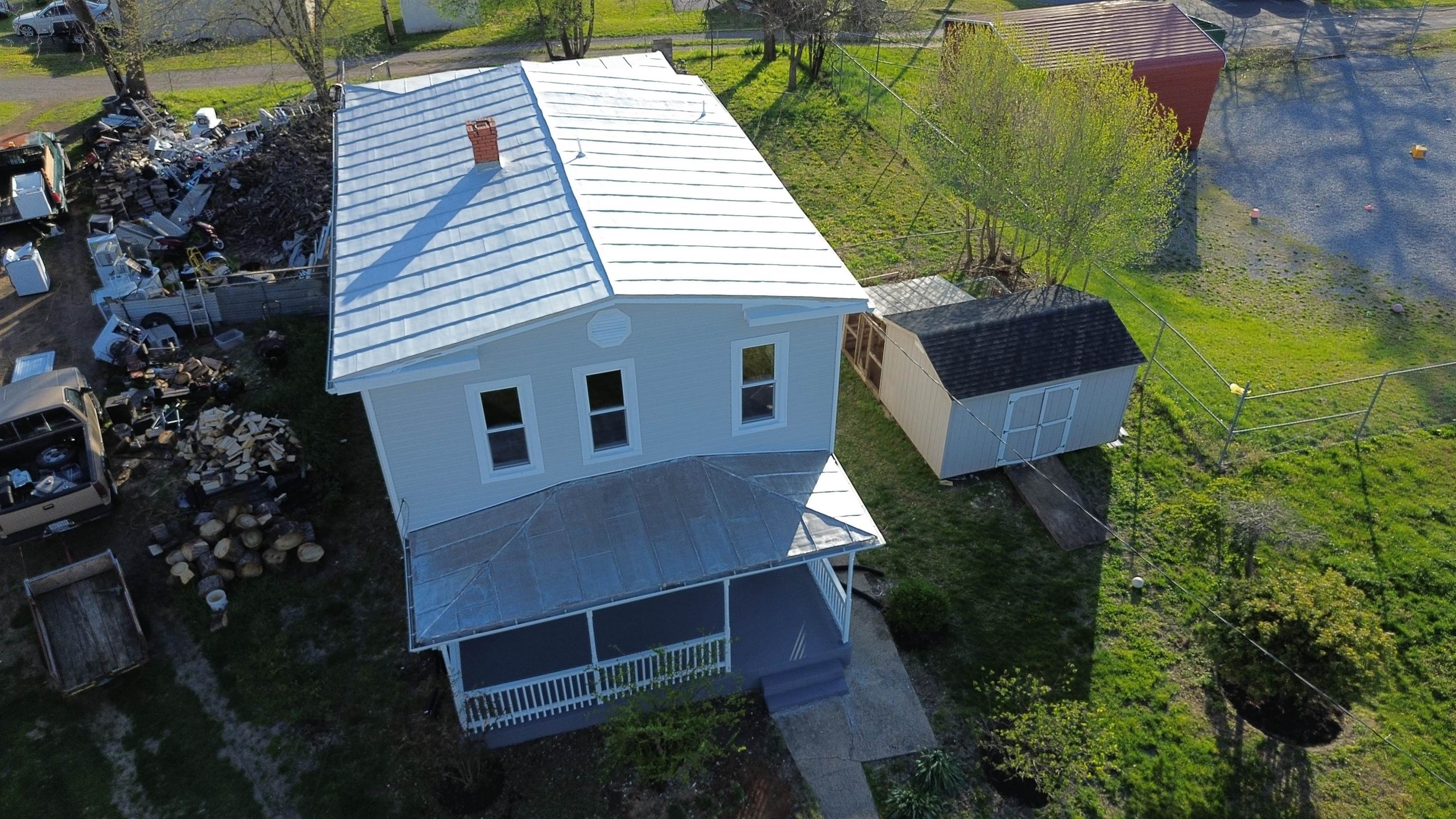 307 2ND ST, SHENANDOAH, Virginia 22849, 4 Bedrooms Bedrooms, ,2 BathroomsBathrooms,Residential,307 2ND ST,663362 MLS # 663362