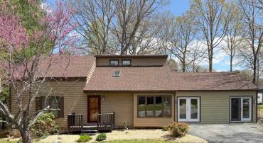 150 FALLING ROCK DR, STUARTS DRAFT, Virginia 24477, 3 Bedrooms Bedrooms, ,2 BathroomsBathrooms,Residential,150 FALLING ROCK DR,663366 MLS # 663366
