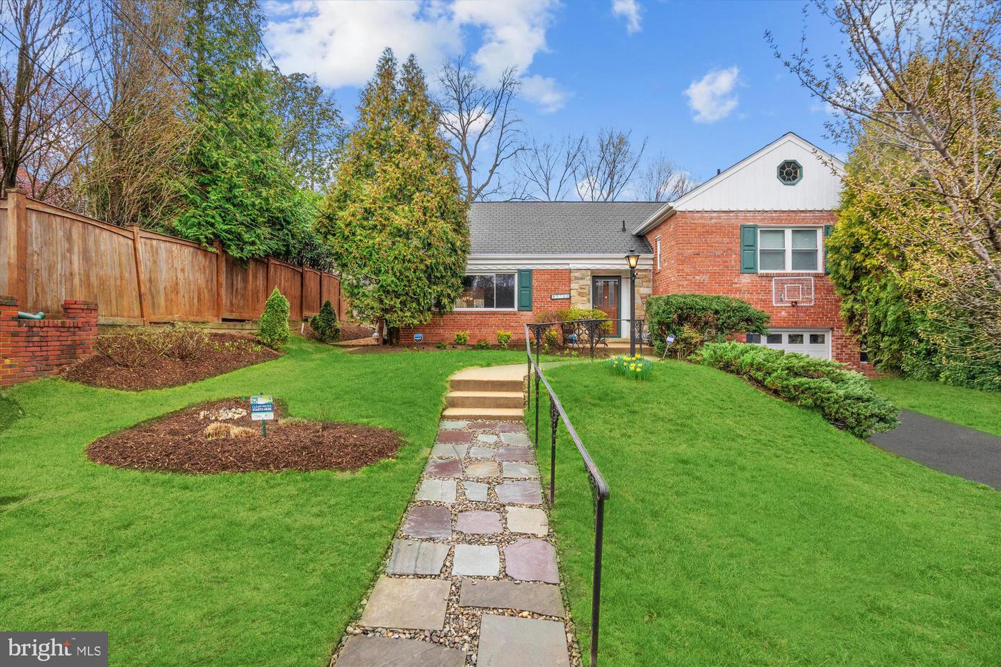 5706 26TH ST NW, WASHINGTON, District Of Columbia 20015, 5 Bedrooms Bedrooms, ,3 BathroomsBathrooms,Residential,For sale,5706 26TH ST NW,DCDC2190576 MLS # DCDC2190576