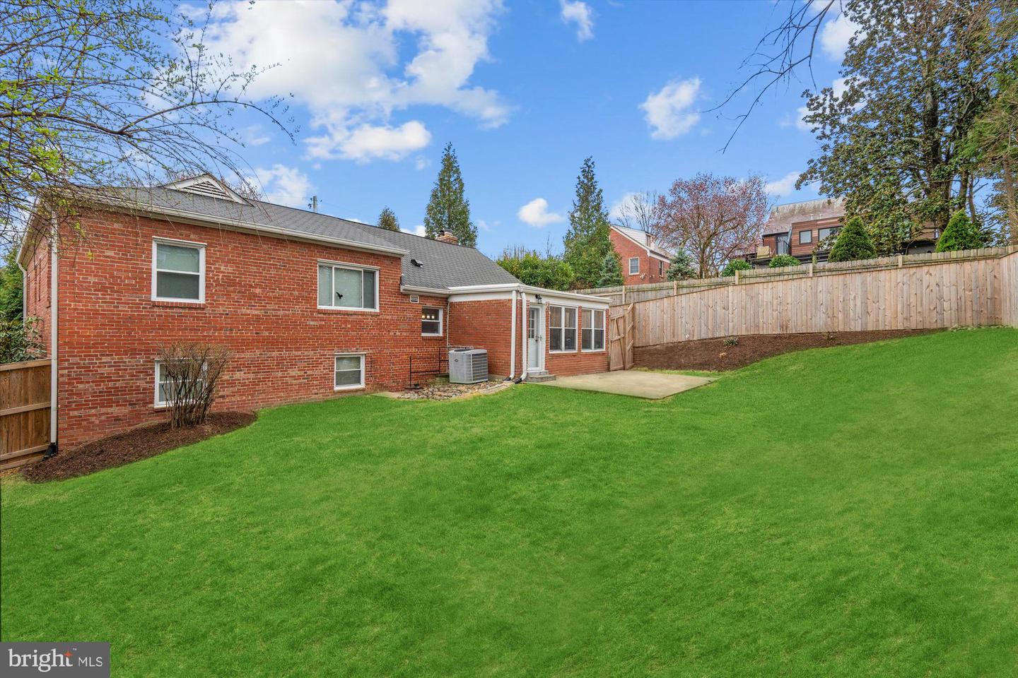 5706 26TH ST NW, WASHINGTON, District Of Columbia 20015, 5 Bedrooms Bedrooms, ,3 BathroomsBathrooms,Residential,For sale,5706 26TH ST NW,DCDC2190576 MLS # DCDC2190576