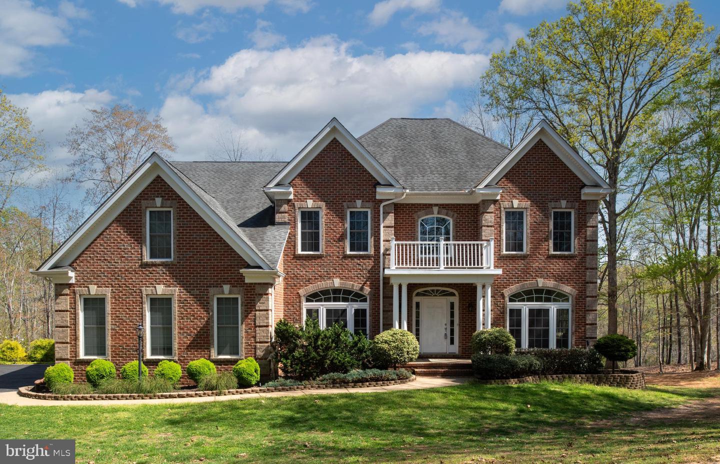 8800 GENERAL GRIFFINS CT, FREDERICKSBURG, Virginia 22407, 4 Bedrooms Bedrooms, ,3 BathroomsBathrooms,Residential,For sale,8800 GENERAL GRIFFINS CT,VASP2031544 MLS # VASP2031544