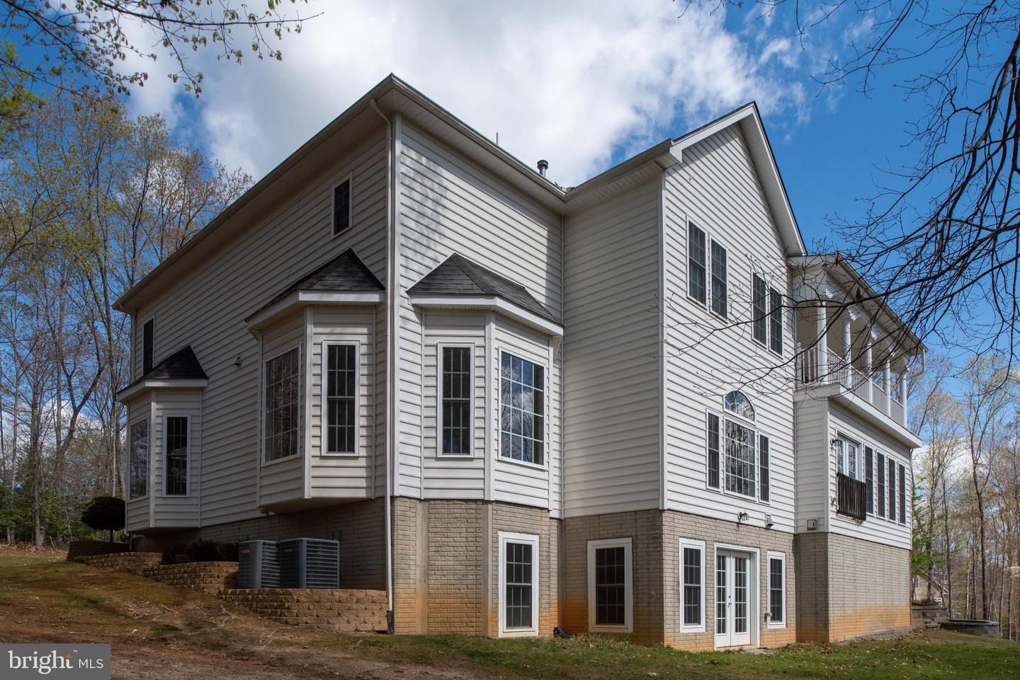 8800 GENERAL GRIFFINS CT, FREDERICKSBURG, Virginia 22407, 4 Bedrooms Bedrooms, ,3 BathroomsBathrooms,Residential,For sale,8800 GENERAL GRIFFINS CT,VASP2031544 MLS # VASP2031544