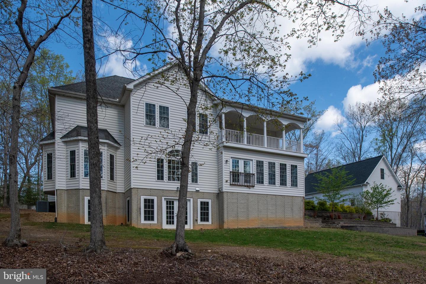 8800 GENERAL GRIFFINS CT, FREDERICKSBURG, Virginia 22407, 4 Bedrooms Bedrooms, ,3 BathroomsBathrooms,Residential,For sale,8800 GENERAL GRIFFINS CT,VASP2031544 MLS # VASP2031544