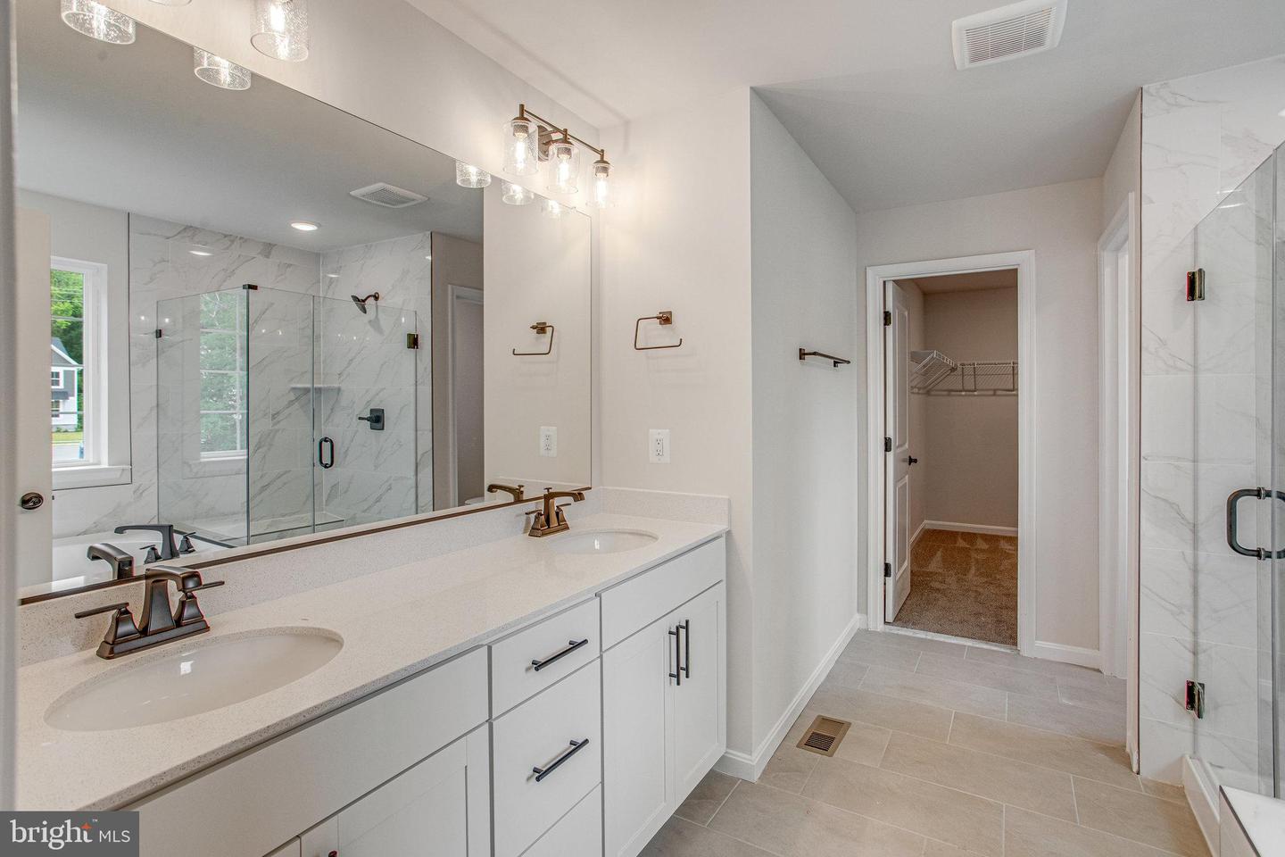7127 BRAXTON CT, RUTHER GLEN, Virginia 22546, 4 Bedrooms Bedrooms, ,3 BathroomsBathrooms,Residential,For sale,7127 BRAXTON CT,VACV2007846 MLS # VACV2007846