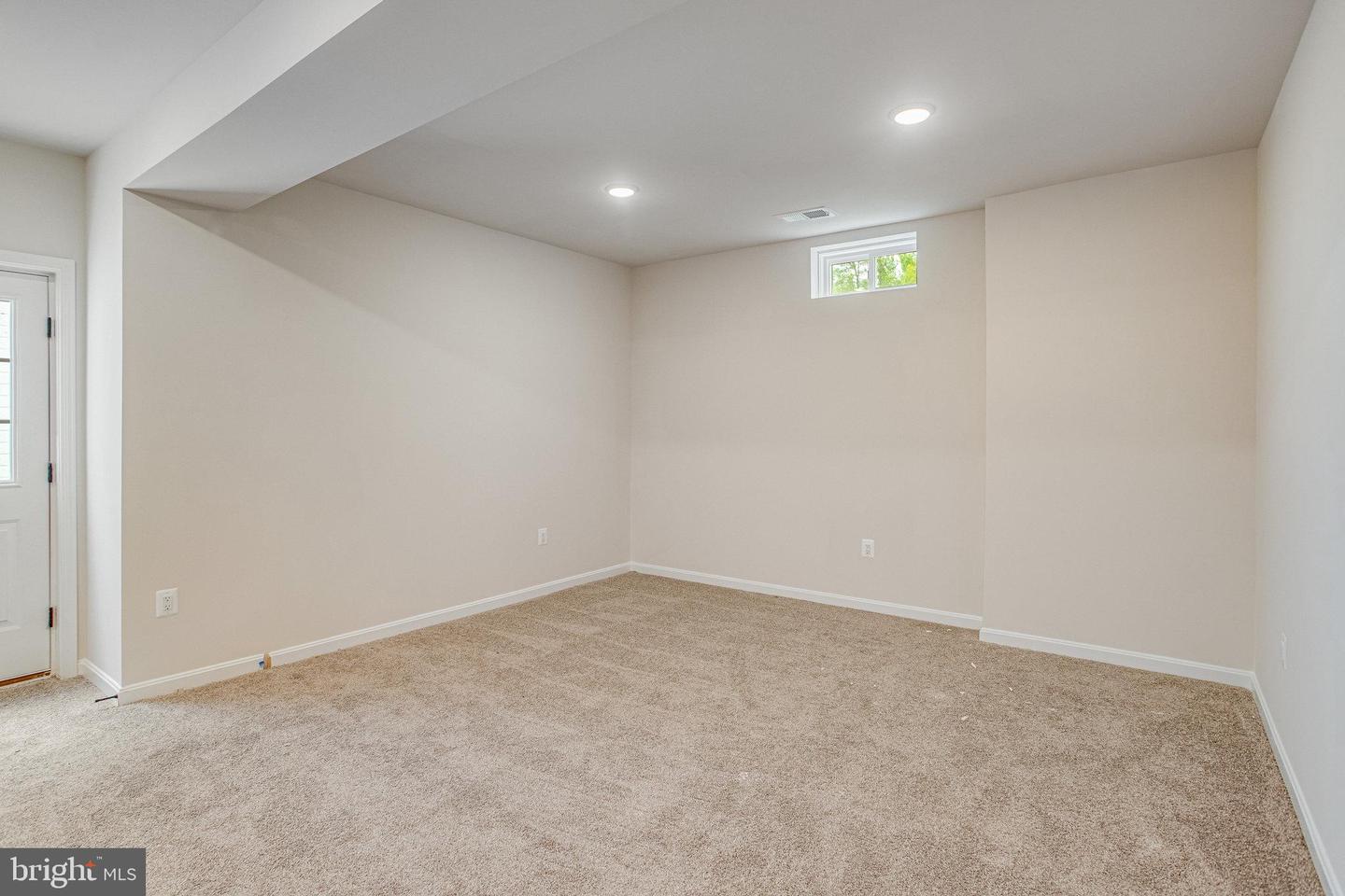 7127 BRAXTON CT, RUTHER GLEN, Virginia 22546, 4 Bedrooms Bedrooms, ,3 BathroomsBathrooms,Residential,For sale,7127 BRAXTON CT,VACV2007846 MLS # VACV2007846