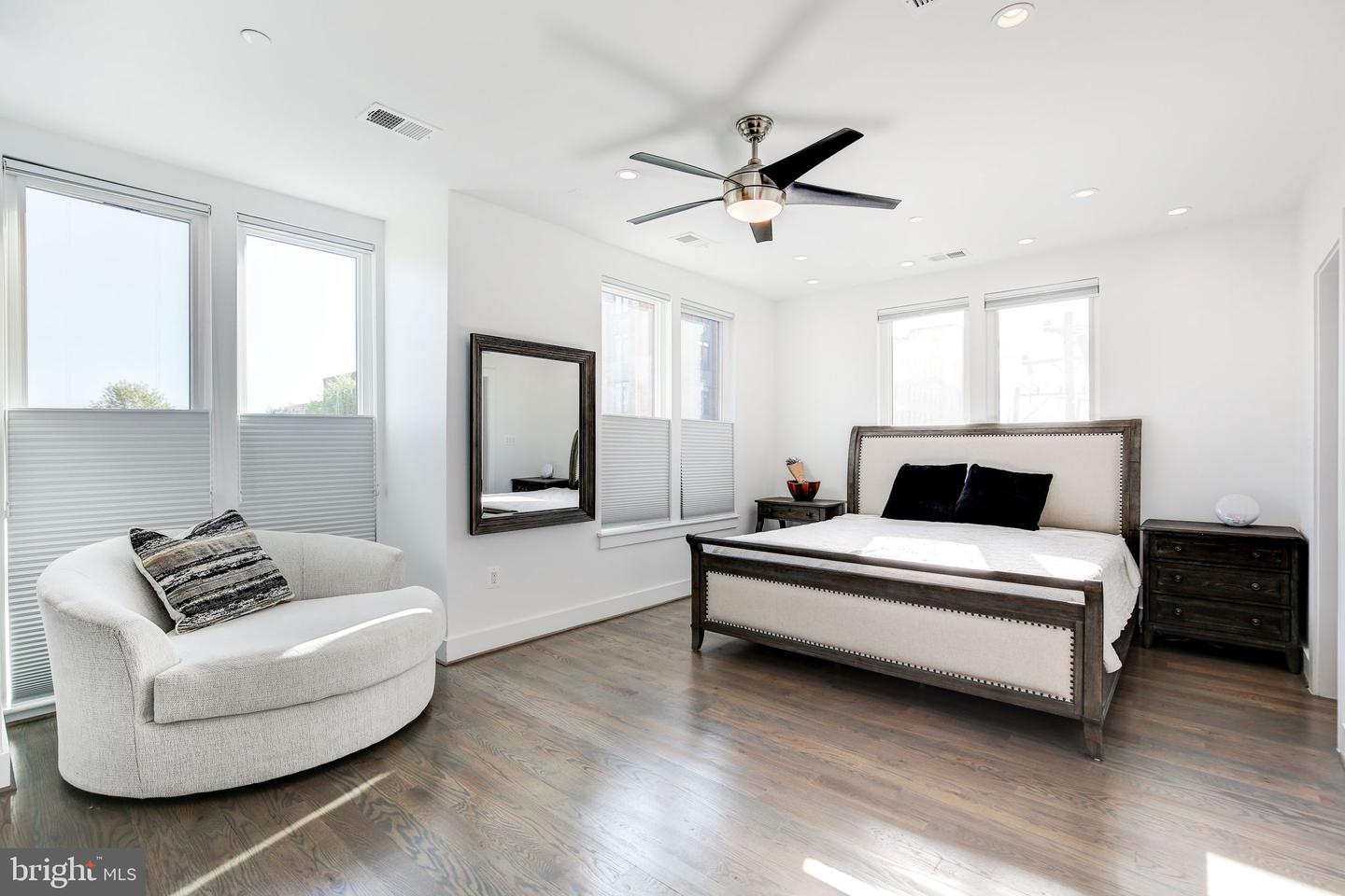 1035 PENDLETON ST, ALEXANDRIA, Virginia 22314, 4 Bedrooms Bedrooms, ,3 BathroomsBathrooms,Residential,For sale,1035 PENDLETON ST,VAAX2043146 MLS # VAAX2043146