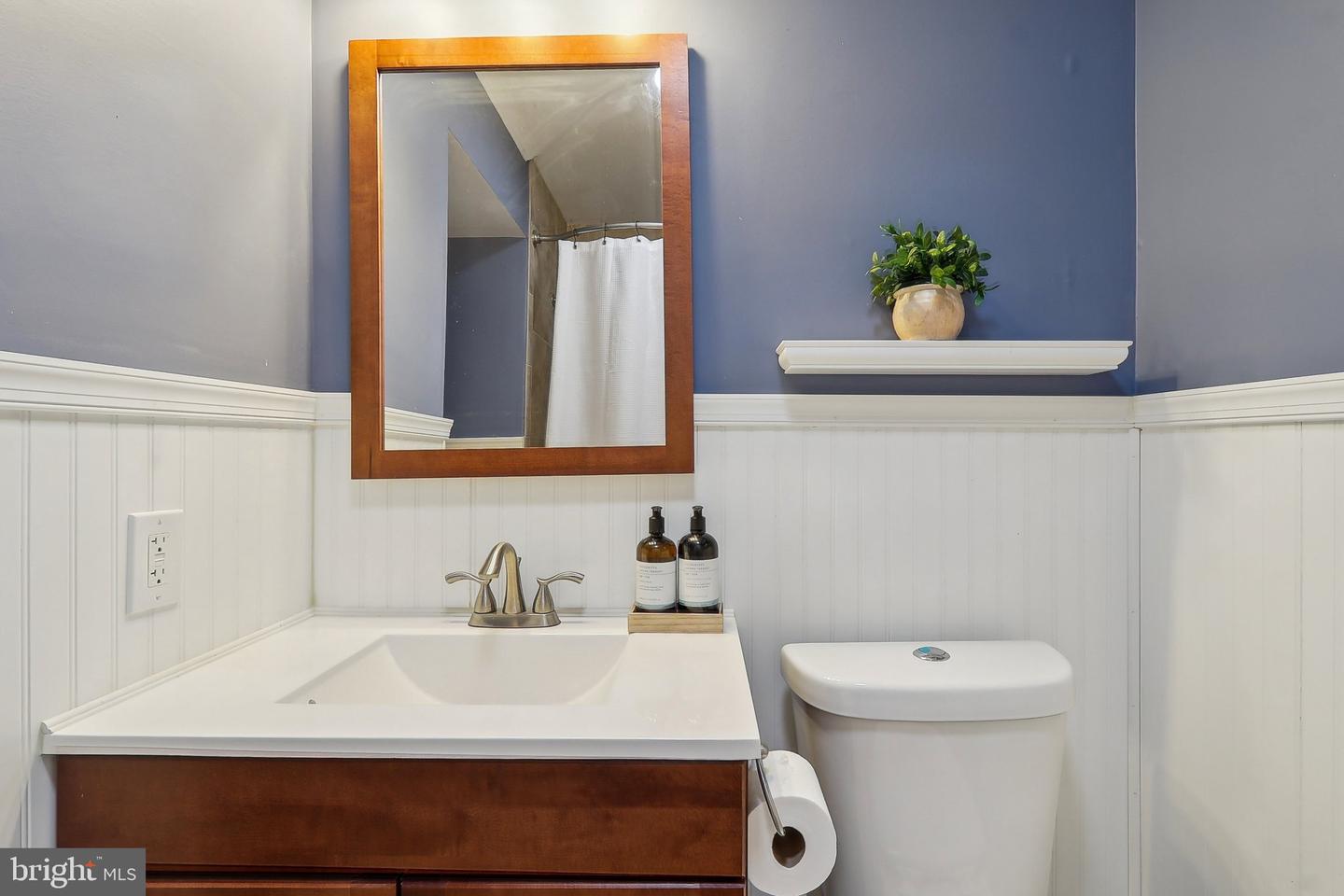 5201 FERNDALE ST, SPRINGFIELD, Virginia 22151, 4 Bedrooms Bedrooms, ,3 BathroomsBathrooms,Residential,For sale,5201 FERNDALE ST,VAFX2230728 MLS # VAFX2230728