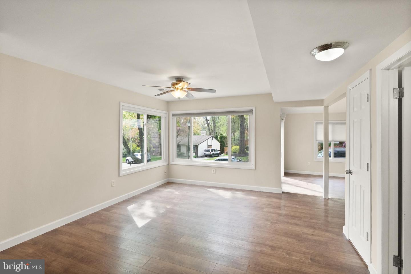 112 NEWBURY PL, STERLING, Virginia 20164, 4 Bedrooms Bedrooms, ,2 BathroomsBathrooms,Residential,For sale,112 NEWBURY PL,VALO2093086 MLS # VALO2093086