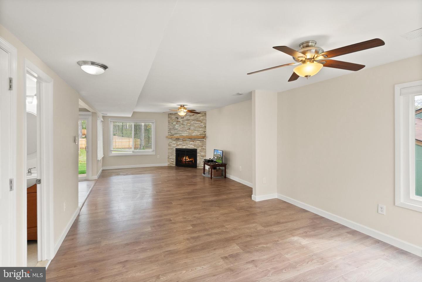 112 NEWBURY PL, STERLING, Virginia 20164, 4 Bedrooms Bedrooms, ,2 BathroomsBathrooms,Residential,For sale,112 NEWBURY PL,VALO2093086 MLS # VALO2093086
