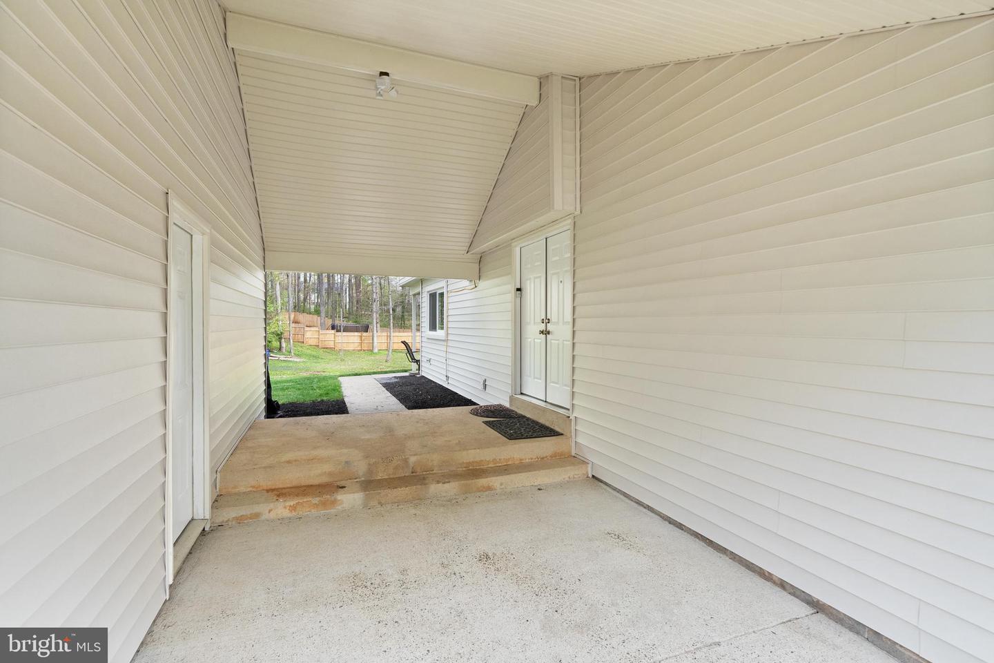 112 NEWBURY PL, STERLING, Virginia 20164, 4 Bedrooms Bedrooms, ,2 BathroomsBathrooms,Residential,For sale,112 NEWBURY PL,VALO2093086 MLS # VALO2093086
