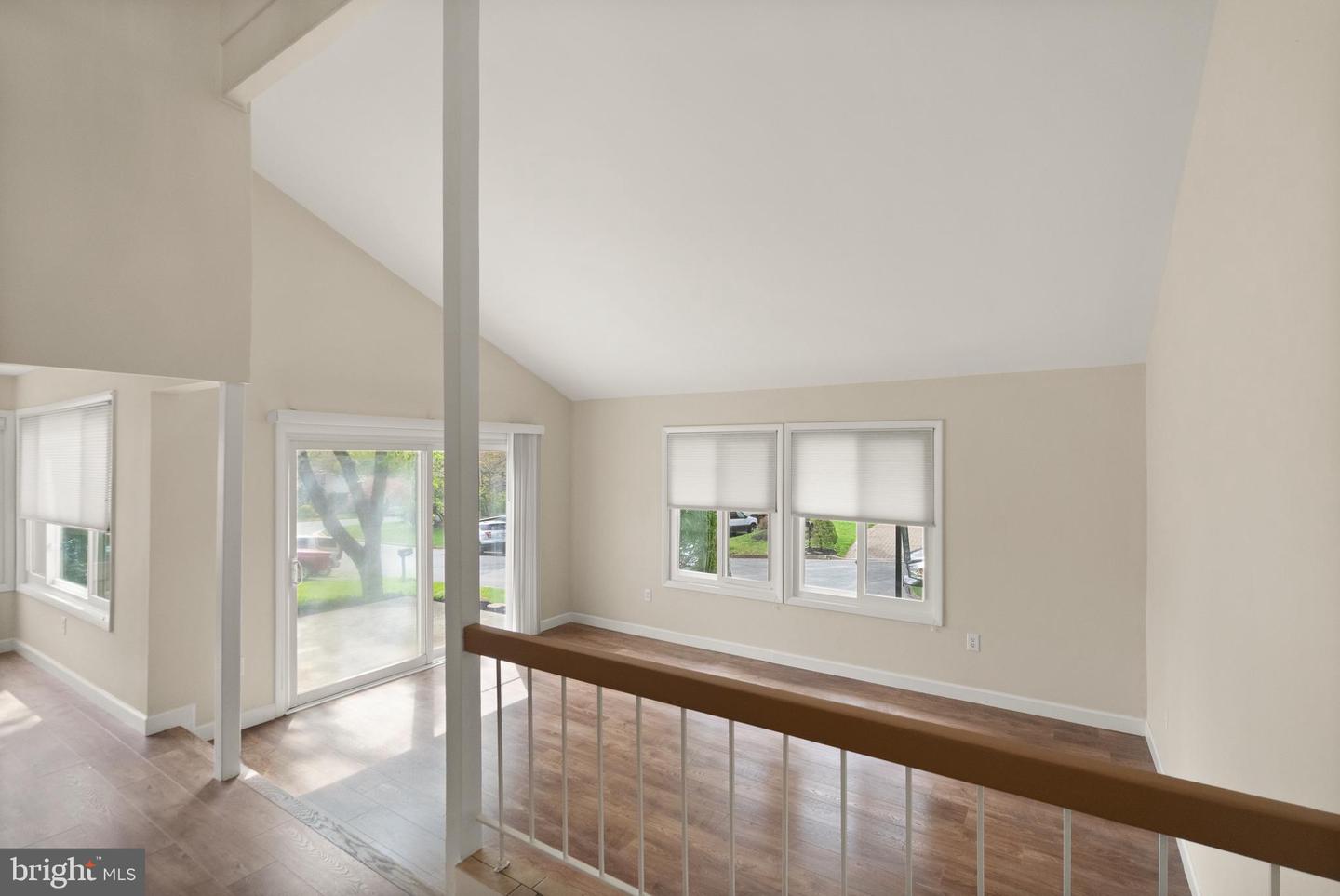 112 NEWBURY PL, STERLING, Virginia 20164, 4 Bedrooms Bedrooms, ,2 BathroomsBathrooms,Residential,For sale,112 NEWBURY PL,VALO2093086 MLS # VALO2093086