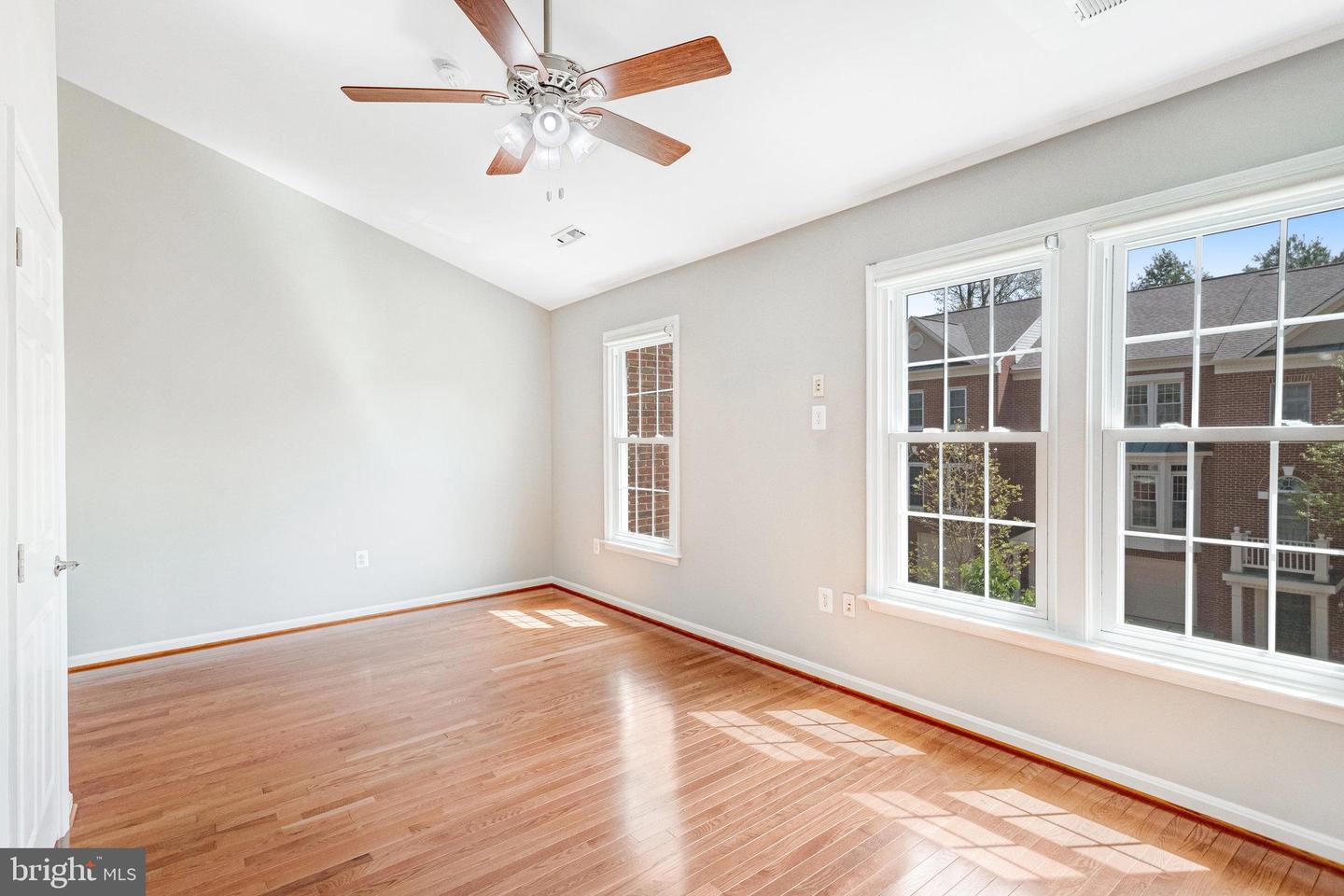4024 WERTHERS CT, FAIRFAX, Virginia 22030, 3 Bedrooms Bedrooms, ,3 BathroomsBathrooms,Residential,For sale,4024 WERTHERS CT,VAFX2232576 MLS # VAFX2232576