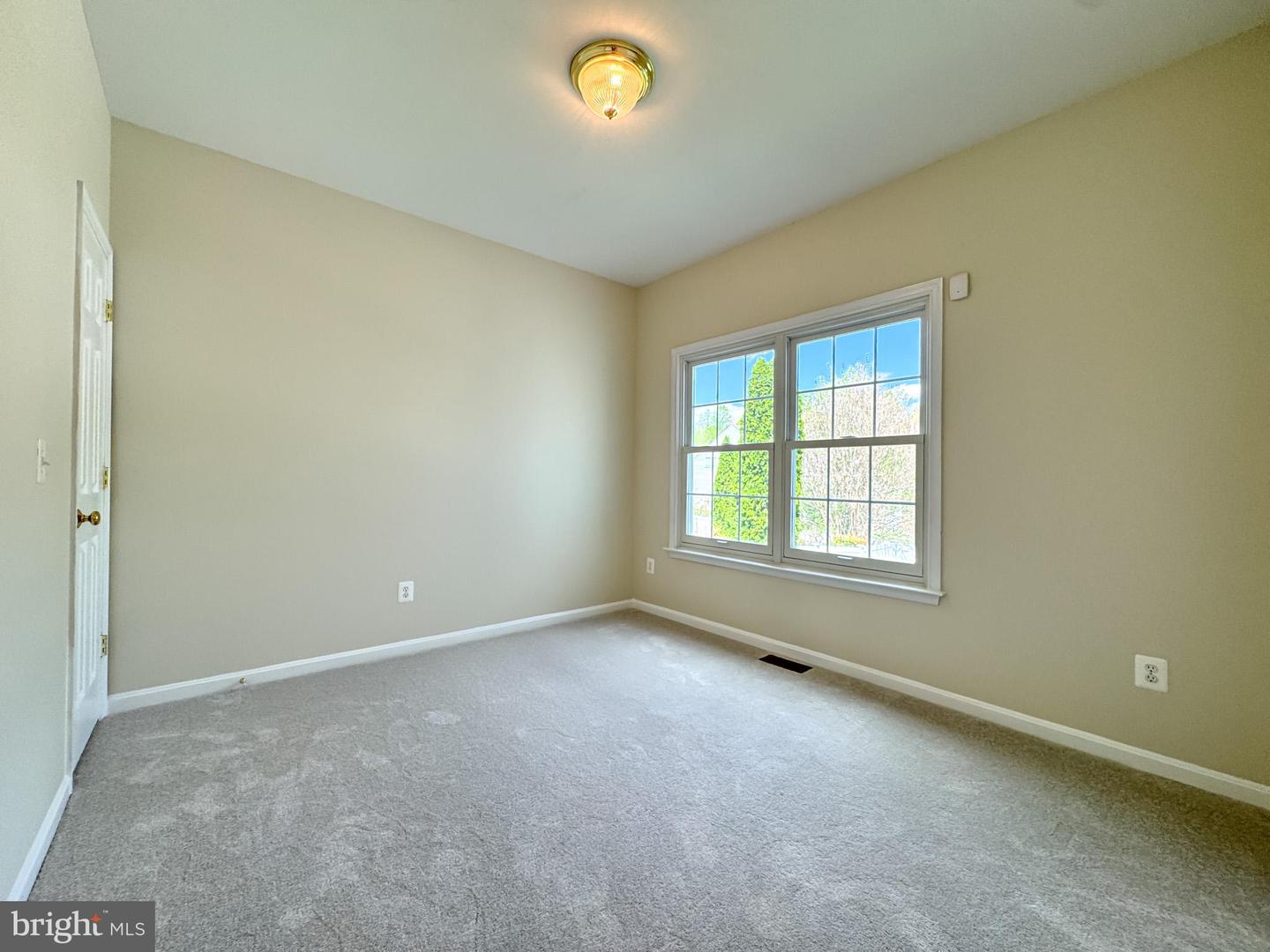 10315 WINTER PARK LN, SPOTSYLVANIA, Virginia 22553, 6 Bedrooms Bedrooms, ,4 BathroomsBathrooms,Residential,For sale,10315 WINTER PARK LN,VASP2032056 MLS # VASP2032056