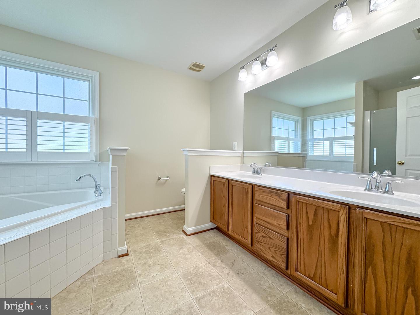 10315 WINTER PARK LN, SPOTSYLVANIA, Virginia 22553, 6 Bedrooms Bedrooms, ,4 BathroomsBathrooms,Residential,For sale,10315 WINTER PARK LN,VASP2032056 MLS # VASP2032056