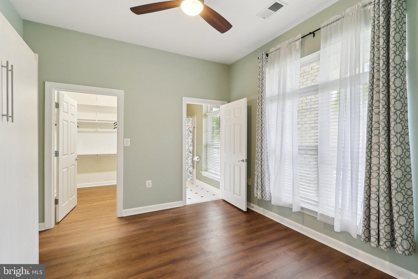 810 BELMONT BAY DR #102, WOODBRIDGE, Virginia 22191, 2 Bedrooms Bedrooms, ,2 BathroomsBathrooms,Residential,For sale,810 BELMONT BAY DR #102,VAPW2091658 MLS # VAPW2091658