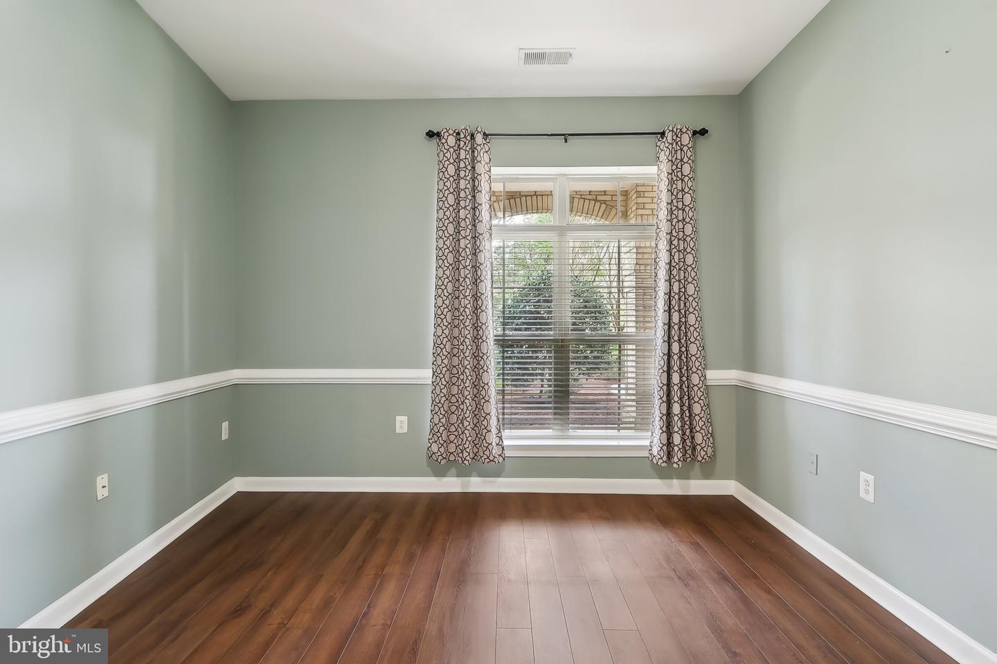 810 BELMONT BAY DR #102, WOODBRIDGE, Virginia 22191, 2 Bedrooms Bedrooms, ,2 BathroomsBathrooms,Residential,For sale,810 BELMONT BAY DR #102,VAPW2091658 MLS # VAPW2091658