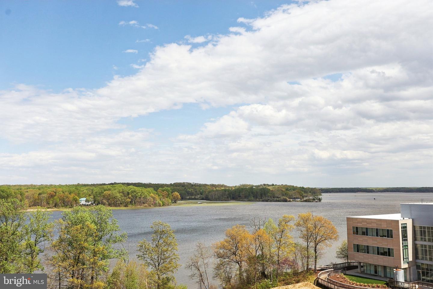 810 BELMONT BAY DR #102, WOODBRIDGE, Virginia 22191, 2 Bedrooms Bedrooms, ,2 BathroomsBathrooms,Residential,For sale,810 BELMONT BAY DR #102,VAPW2091658 MLS # VAPW2091658