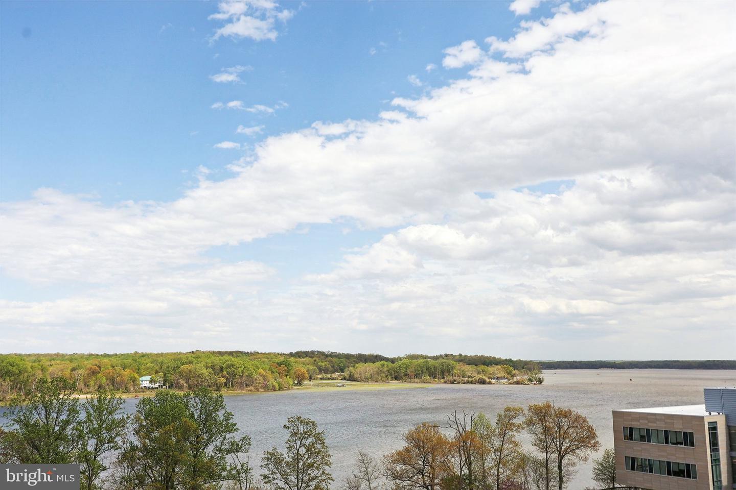 810 BELMONT BAY DR #102, WOODBRIDGE, Virginia 22191, 2 Bedrooms Bedrooms, ,2 BathroomsBathrooms,Residential,For sale,810 BELMONT BAY DR #102,VAPW2091658 MLS # VAPW2091658